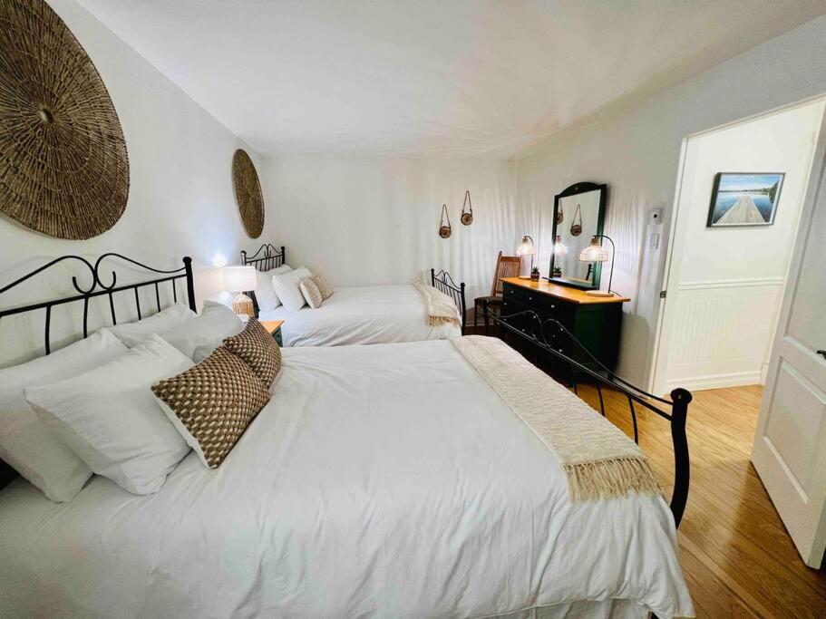 Apartamento P tit Boréal- 2 minutes de la Plage Memphrémagog Exterior foto